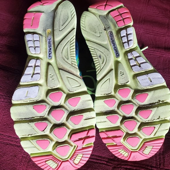 Saucony Kinvara 6 Women's Running Sneaker - Picture 6 of 10